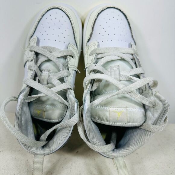 Nike Jordan 1 Mid (TD) Sail Light Laser Orange Leather Shoes Size 10C FD8782-181 - Picture 4 of 7